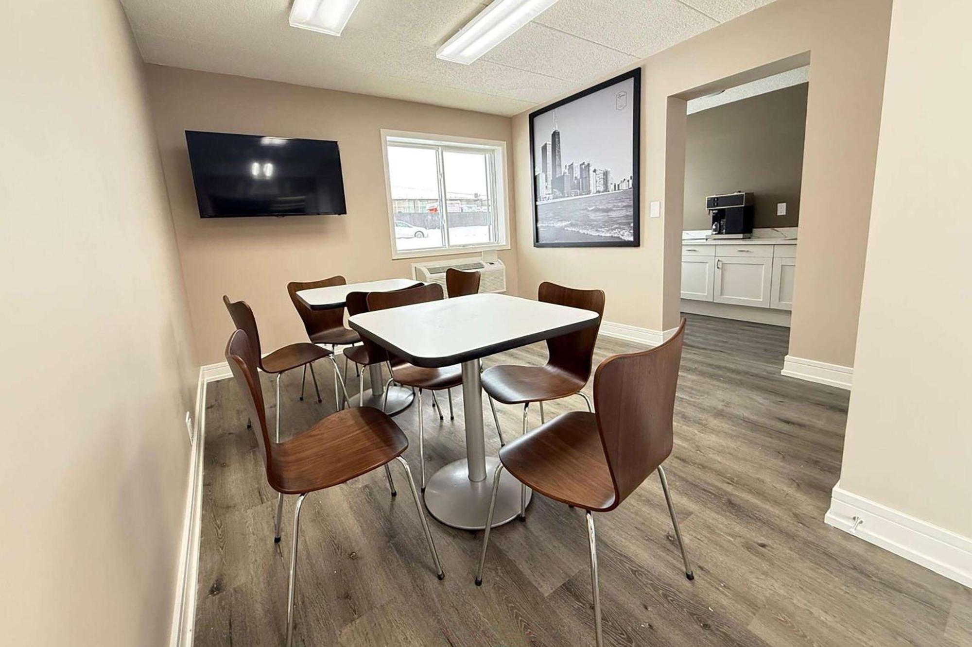 Super 8 By Wyndham South Rockford